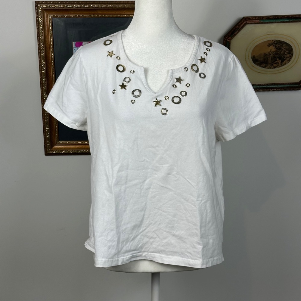 White Shirt with Metal‎ Star & Circle Details around Neckline - SIZE XL Festival